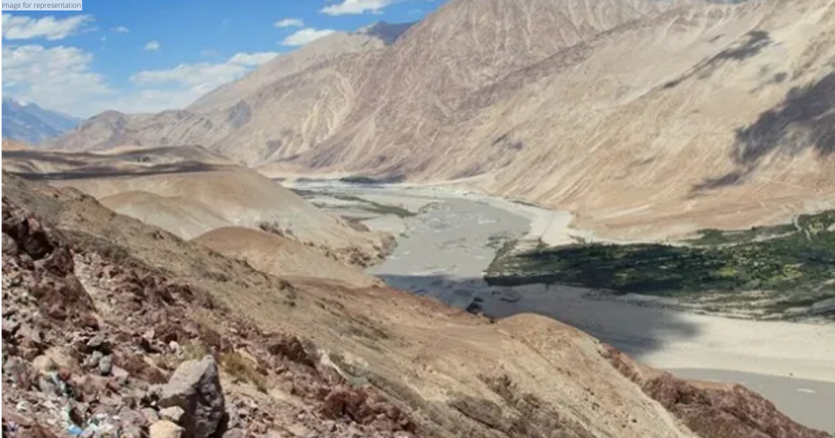 Ladakh: 7 soldiers Die as bus carrying 26 army personnel falls into Shyok river